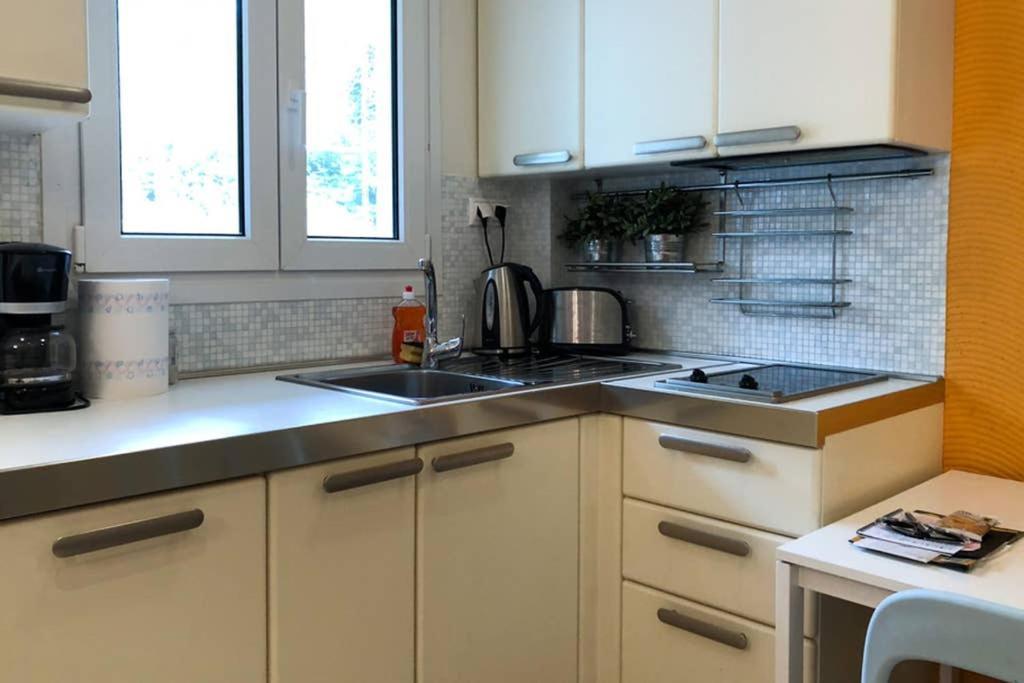 Cozy Studio Near The Beach Nea Iraklitsa 外观 照片